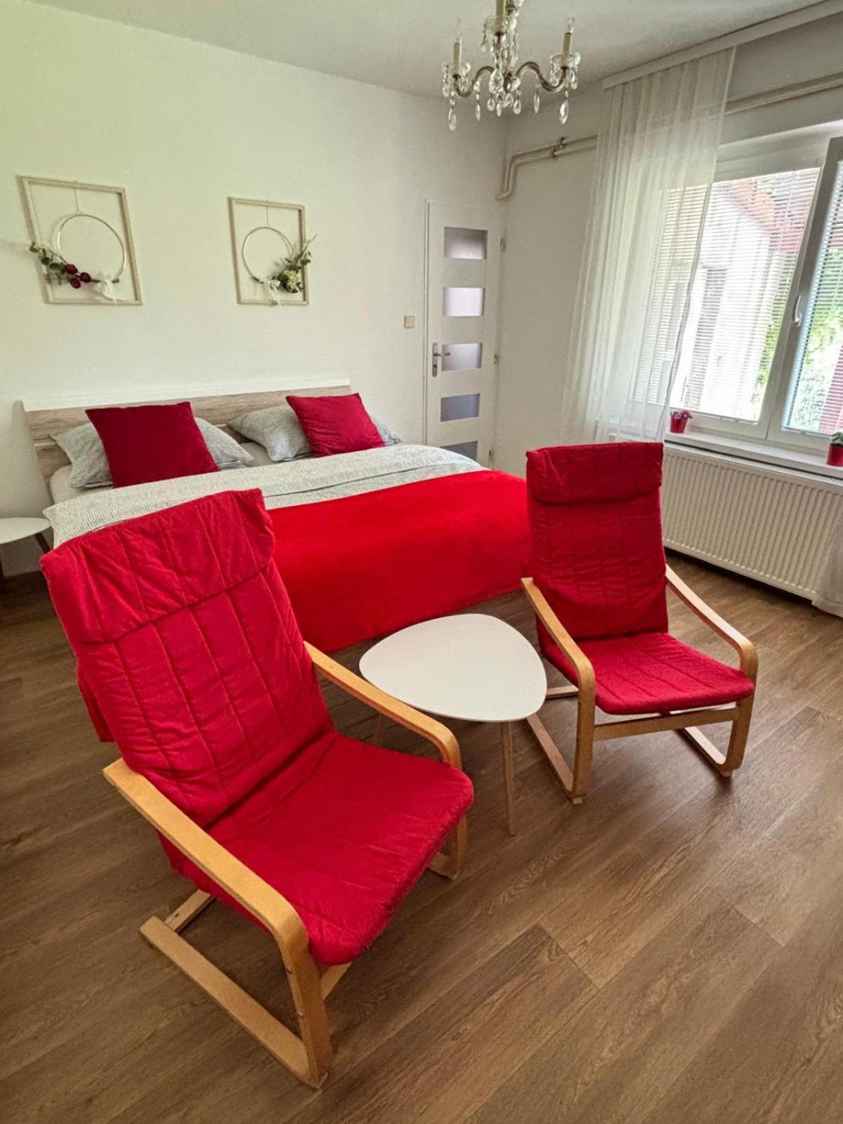 Apartman Vendy Karlovy Vary Exterior foto