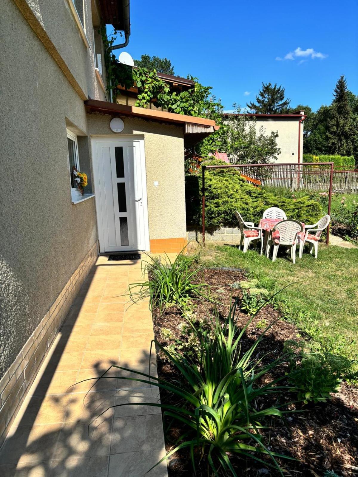 Apartman Vendy Karlovy Vary Exterior foto